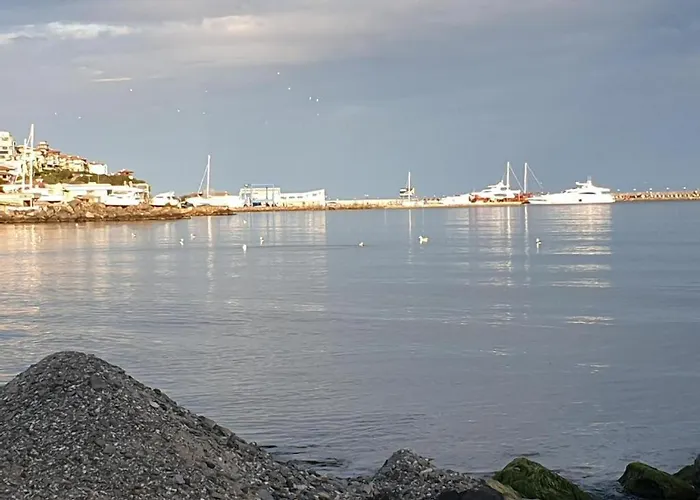 Mitprot Luks Panorama Bay 2 Ap.105